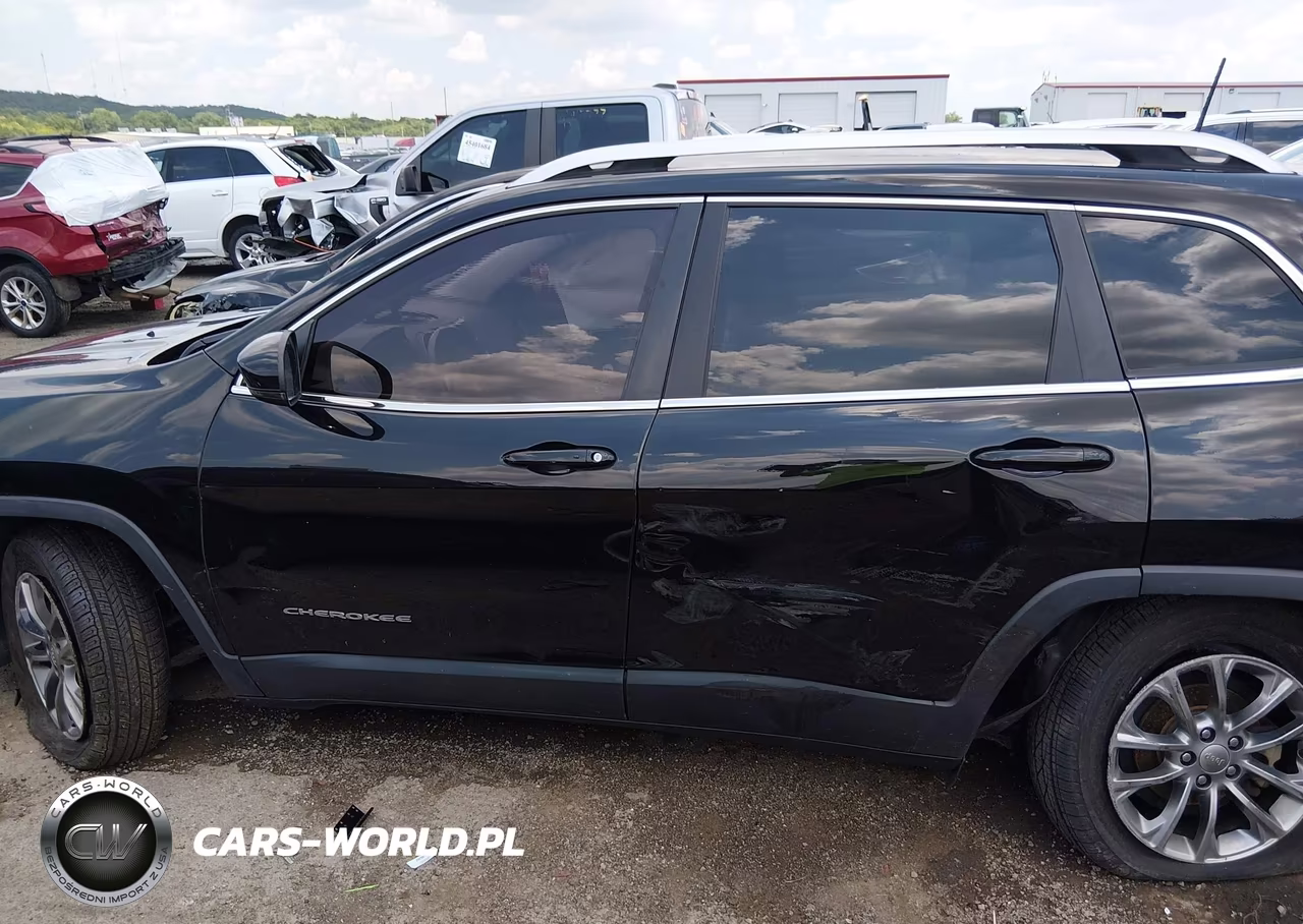 2020 Jeep Cherokee Latitude Plus Fwd VIN:1C4PJLLB2LD525682 - 15