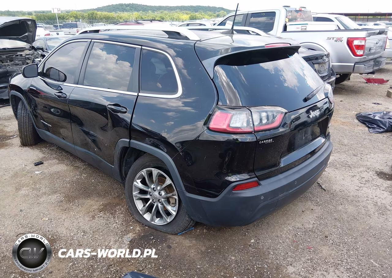 2020 Jeep Cherokee Latitude Plus Fwd VIN:1C4PJLLB2LD525682 - 3