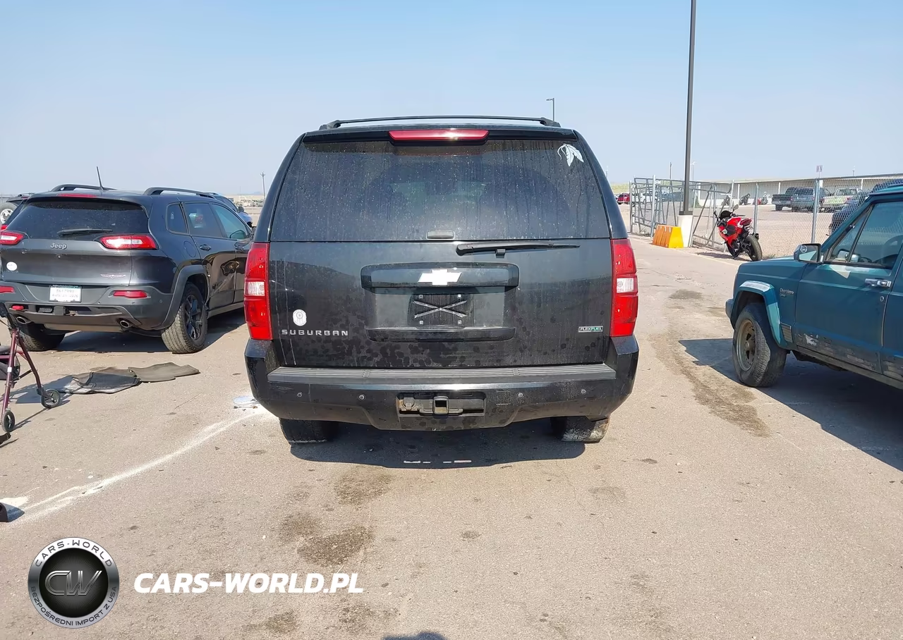 2011 Chevrolet Suburban Lt VIN:1GNSKJE34BR384401 - 17