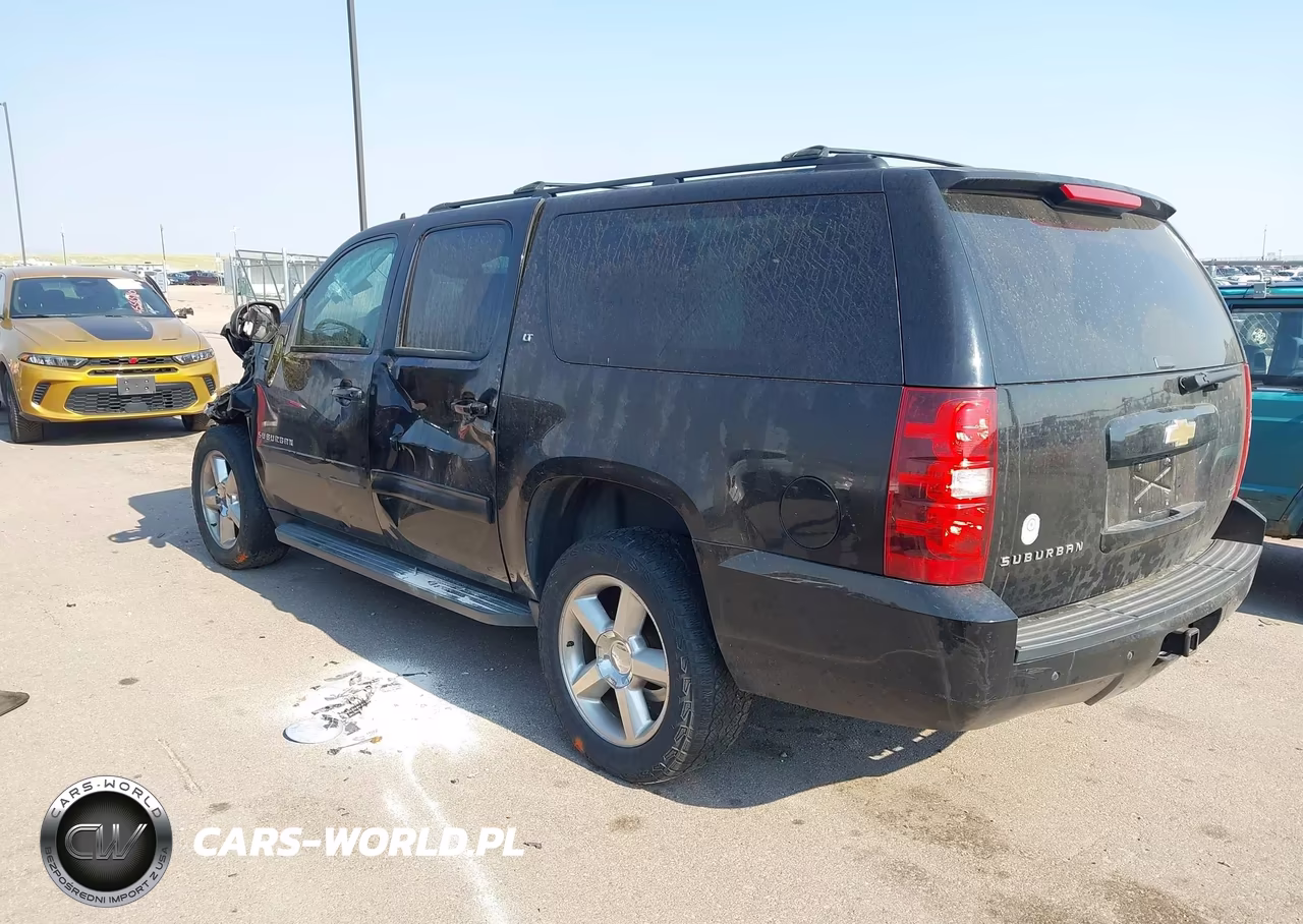 2011 Chevrolet Suburban Lt VIN:1GNSKJE34BR384401 - 3