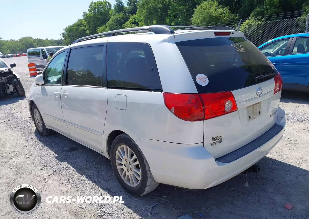 2009 Toyota Sienna Xle VIN:5TDZK22C79S258661 - 3
