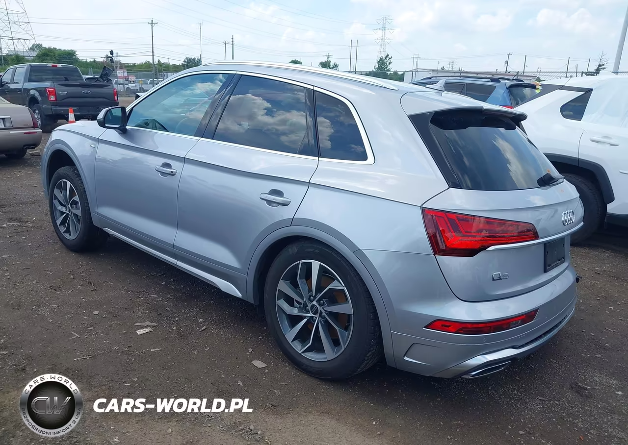 2023 Audi Q5 Premium 45 Tfsi S Line Quattro VIN:WA1GAAFY1P2072932 - 3