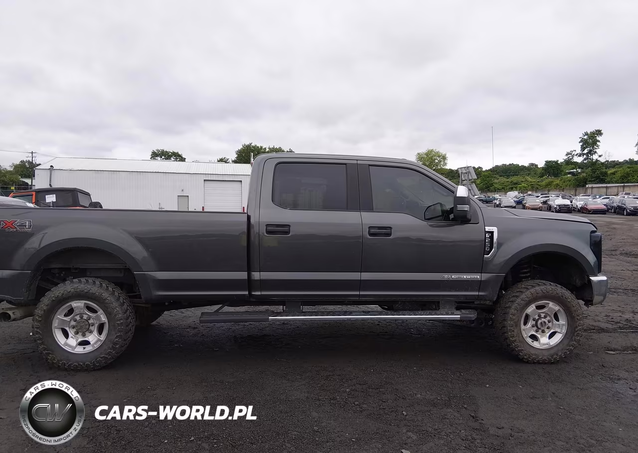 2018 Ford F-250 King Ranch-Lariat-Limited-Platinum-Xl-Xlt VIN:1FT7W2BT6JEC06699 - 13