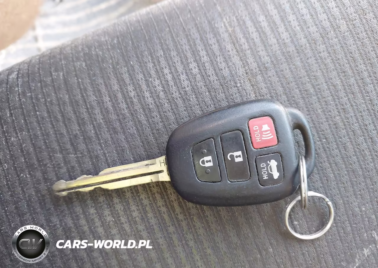 2017 Toyota Camry Se VIN:4T1BF1FK3HU308947 - 11