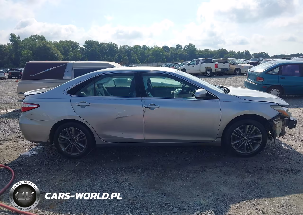 2017 Toyota Camry Se VIN:4T1BF1FK3HU308947 - 13