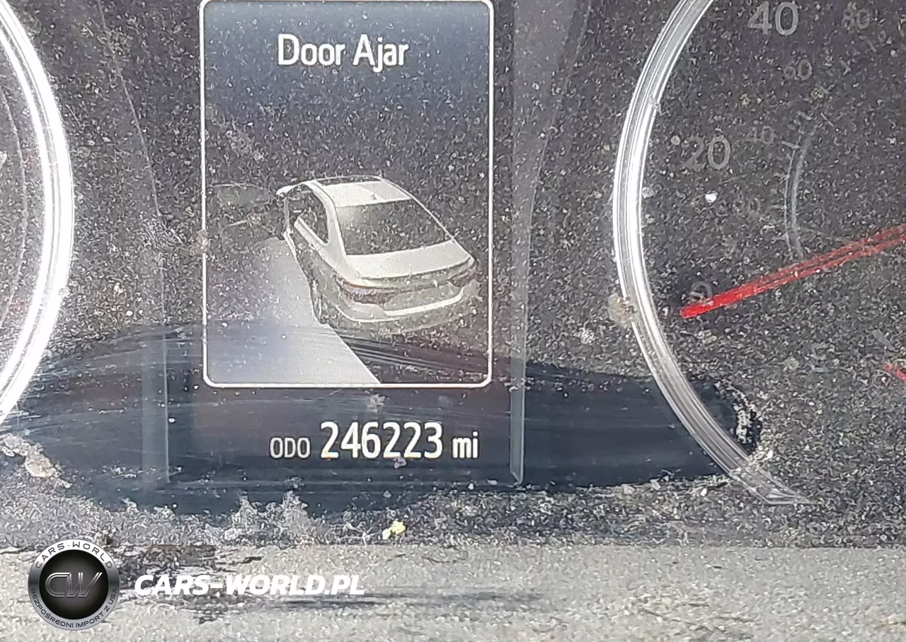 2017 Toyota Camry Se VIN:4T1BF1FK3HU308947 - 15