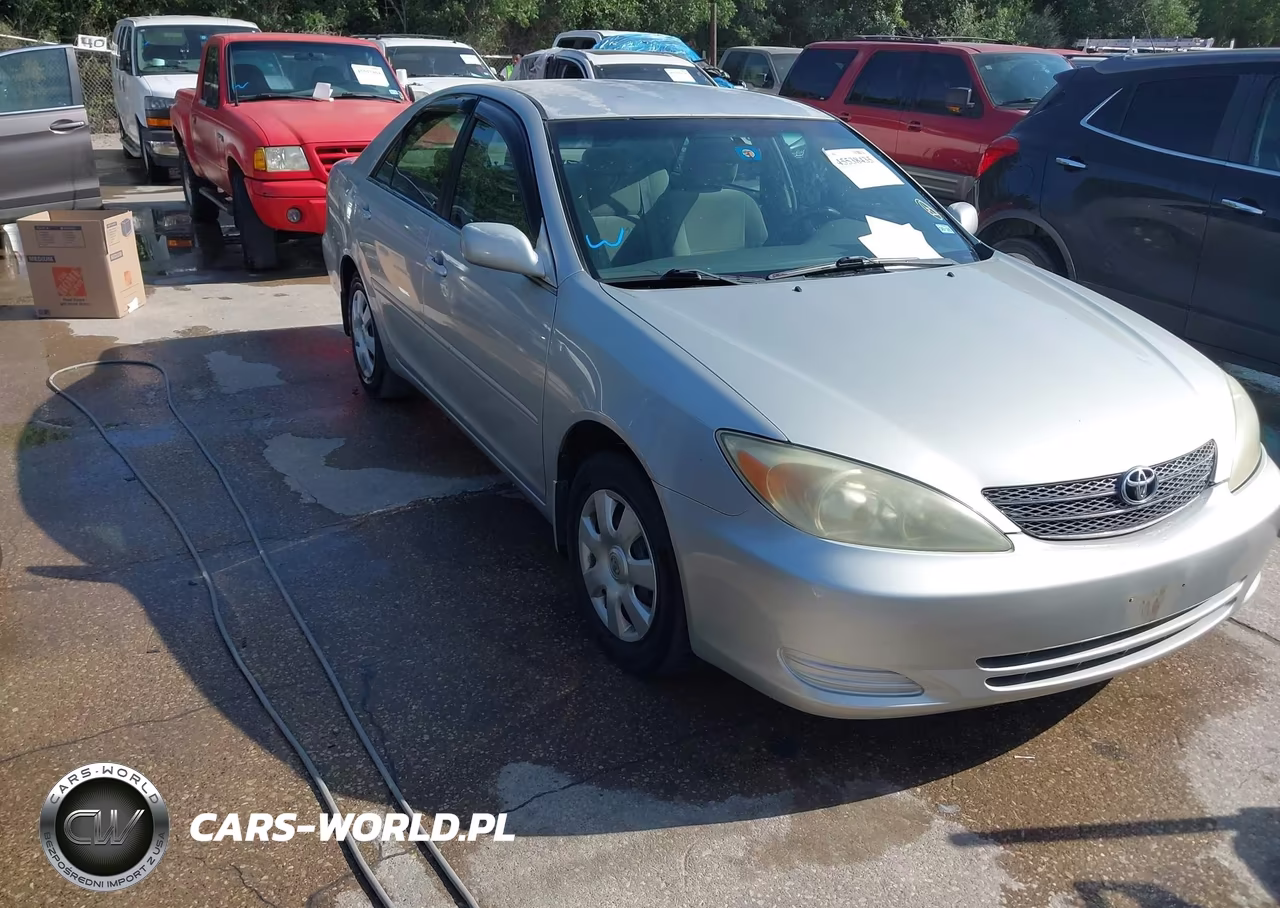 2004 Toyota Camry Le – zdjęcie 1 z 11