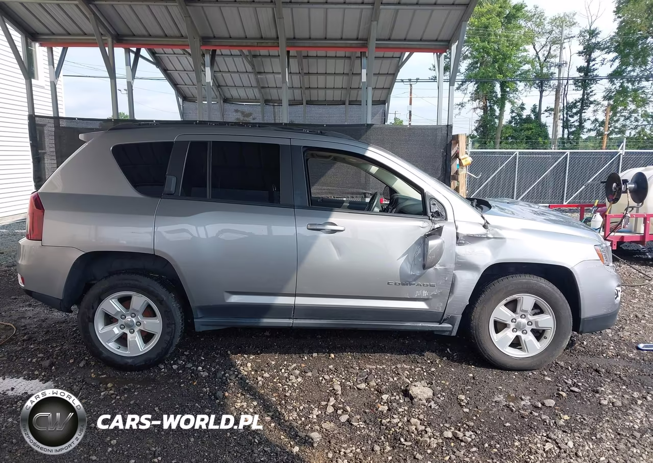 2017 Jeep Compass Latitude VIN:1C4NJCEB8HD130823 - 13
