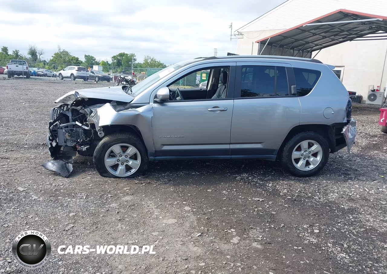 2017 Jeep Compass Latitude VIN:1C4NJCEB8HD130823 - 14