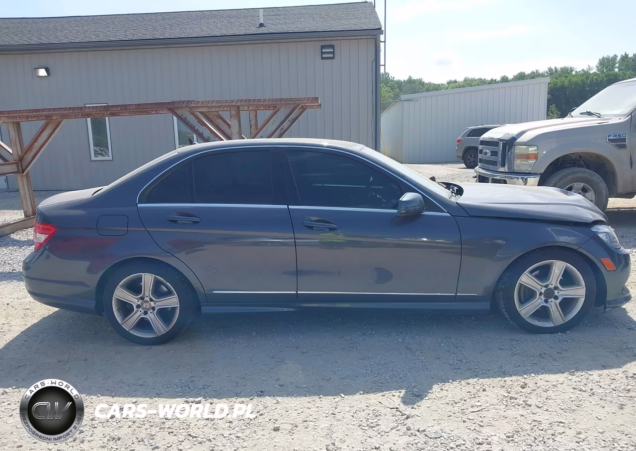 2011 Mercedes-Benz C 300 Luxury 4Matic-Sport 4Matic VIN:WDDGF8BB4BR141121 - 13