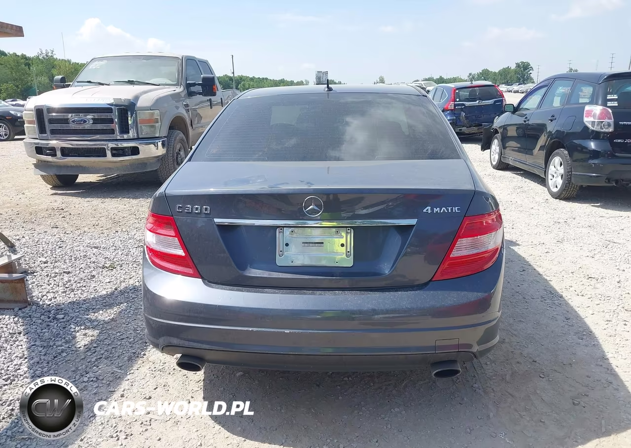 2011 Mercedes-Benz C 300 Luxury 4Matic-Sport 4Matic VIN:WDDGF8BB4BR141121 - 16