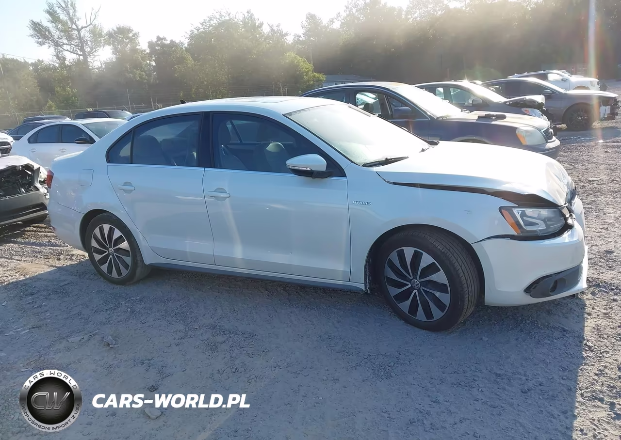 2013 Volkswagen Jetta Hybrid Sel Premium VIN:3VW637AJ2DM284510 - 13