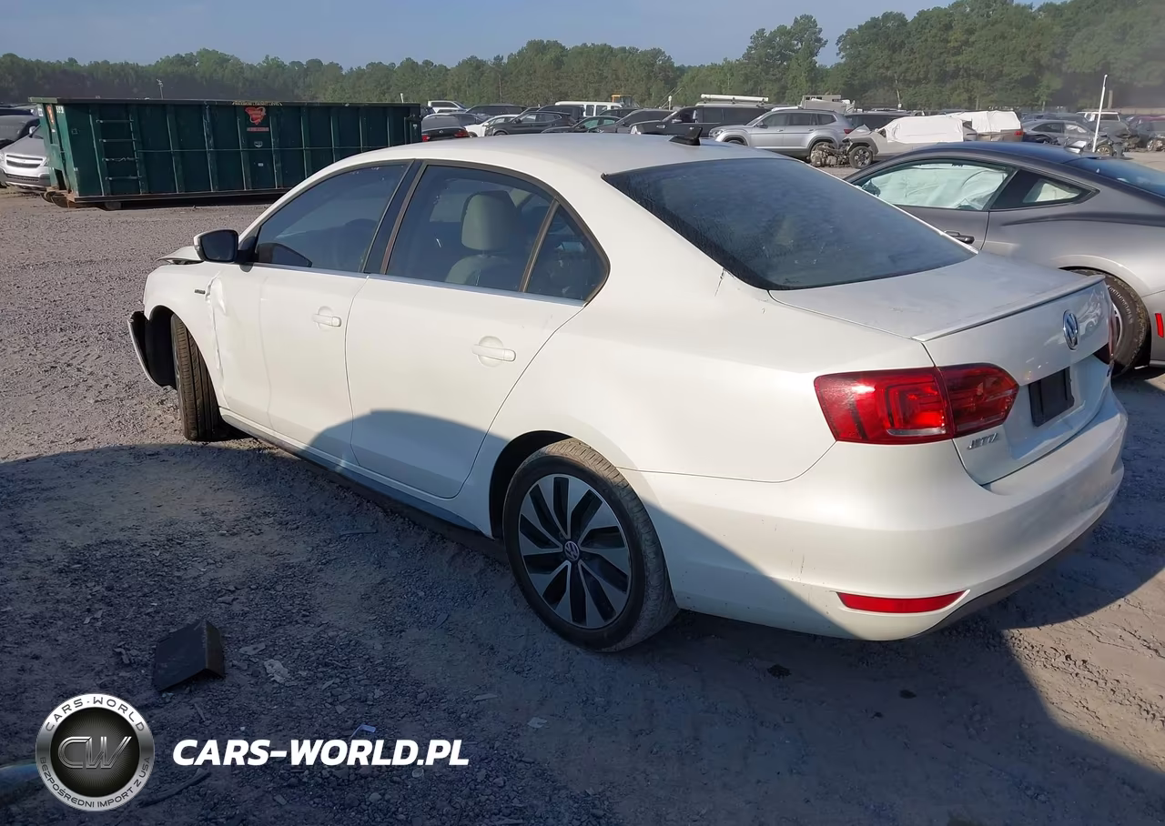 2013 Volkswagen Jetta Hybrid Sel Premium VIN:3VW637AJ2DM284510 - 3