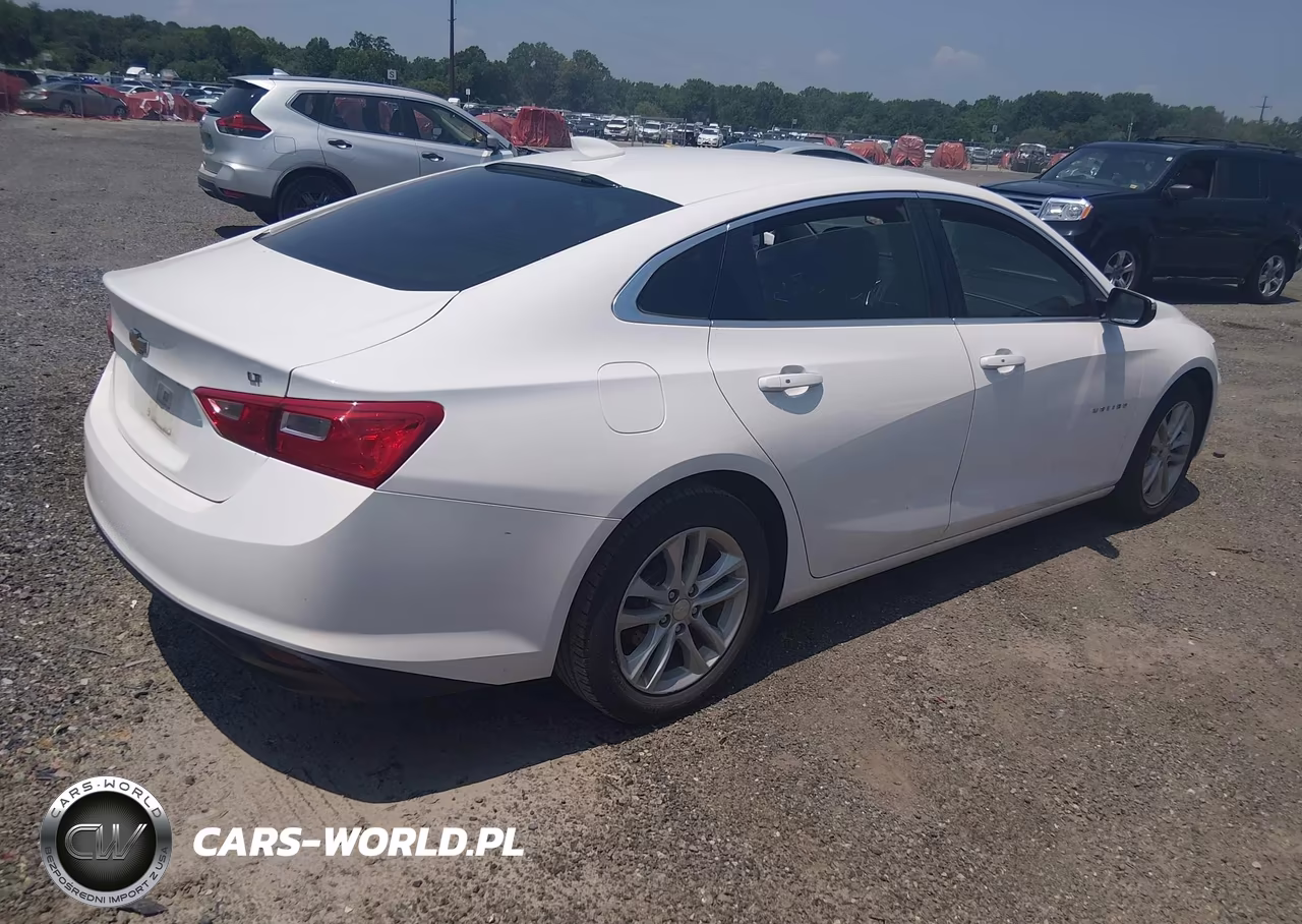 2016 Chevrolet Malibu 1Lt VIN:1G1ZE5ST6GF308562 - 4