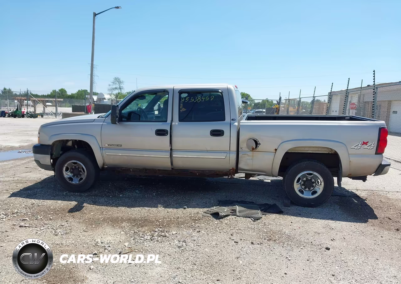 2004 Chevrolet Silverado 2500Hd Ls VIN:1GCHK23U74F133252 - 14