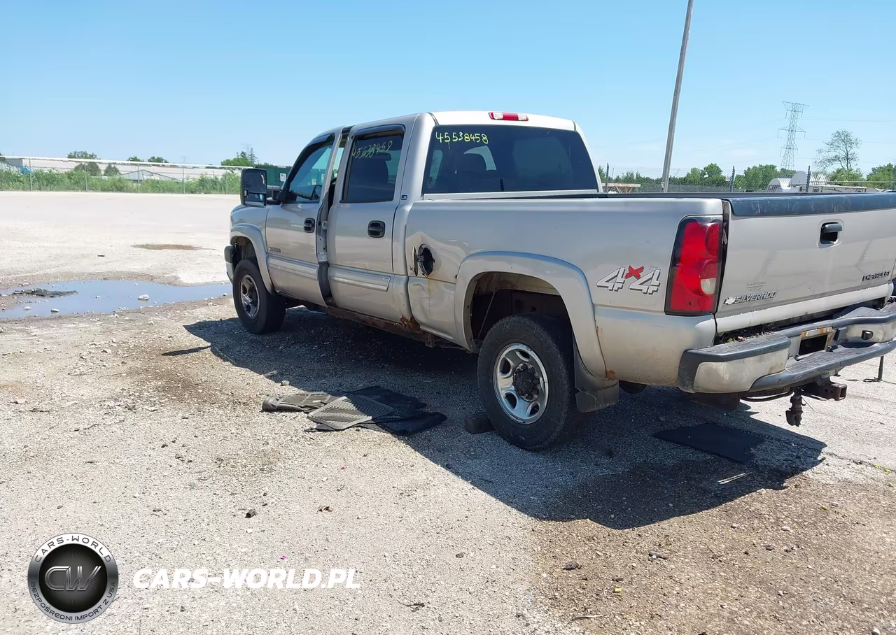 2004 Chevrolet Silverado 2500Hd Ls VIN:1GCHK23U74F133252 - 3