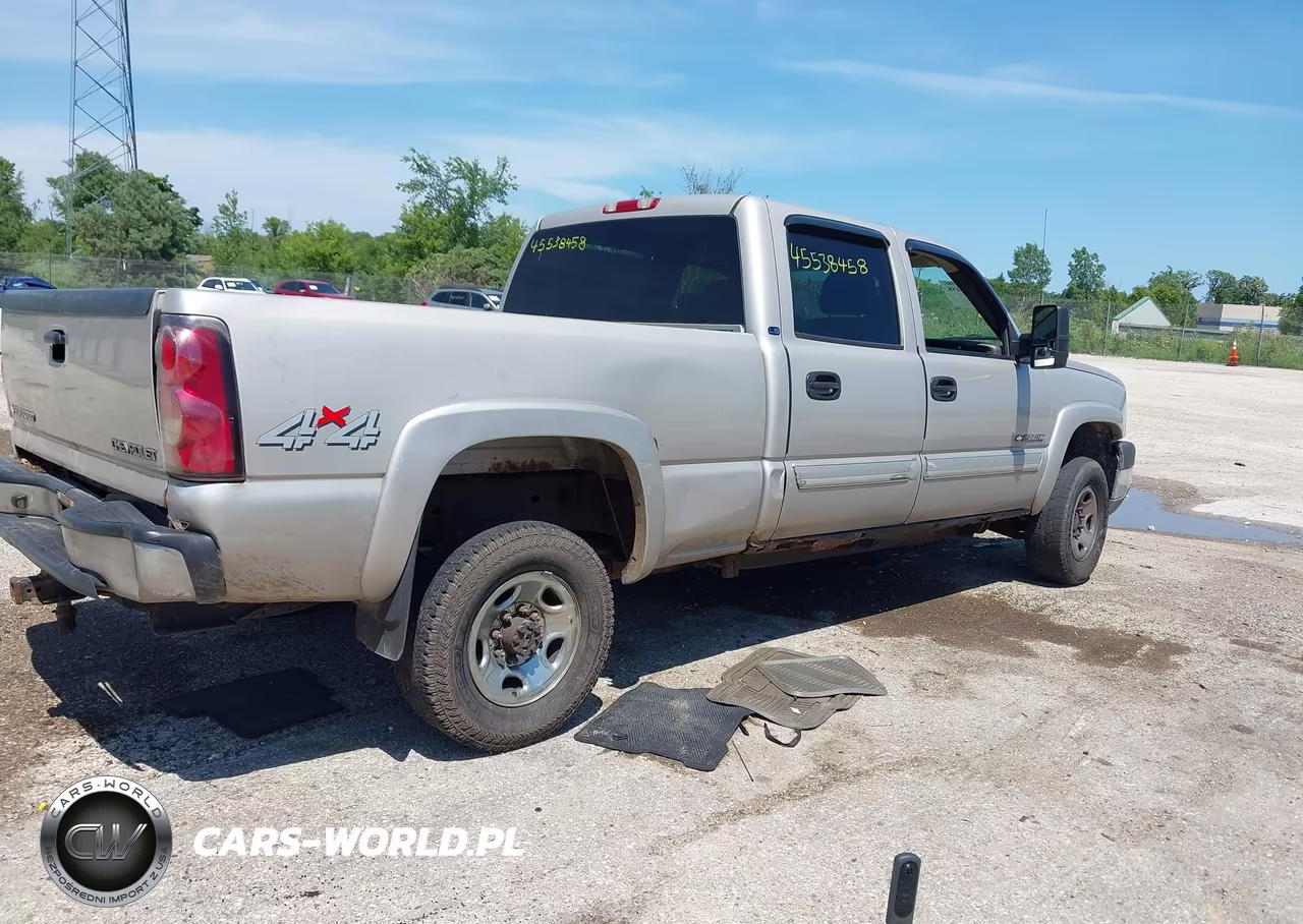 2004 Chevrolet Silverado 2500Hd Ls VIN:1GCHK23U74F133252 - 4