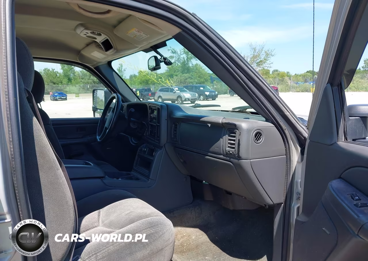 2004 Chevrolet Silverado 2500Hd Ls VIN:1GCHK23U74F133252 - 5