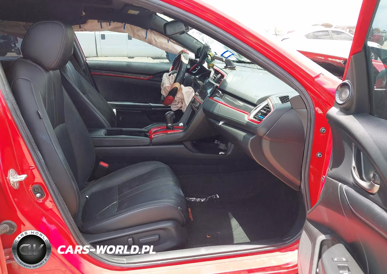 2019 Honda Civic Sport Touring VIN:SHHFK7H96KU206216 - 5