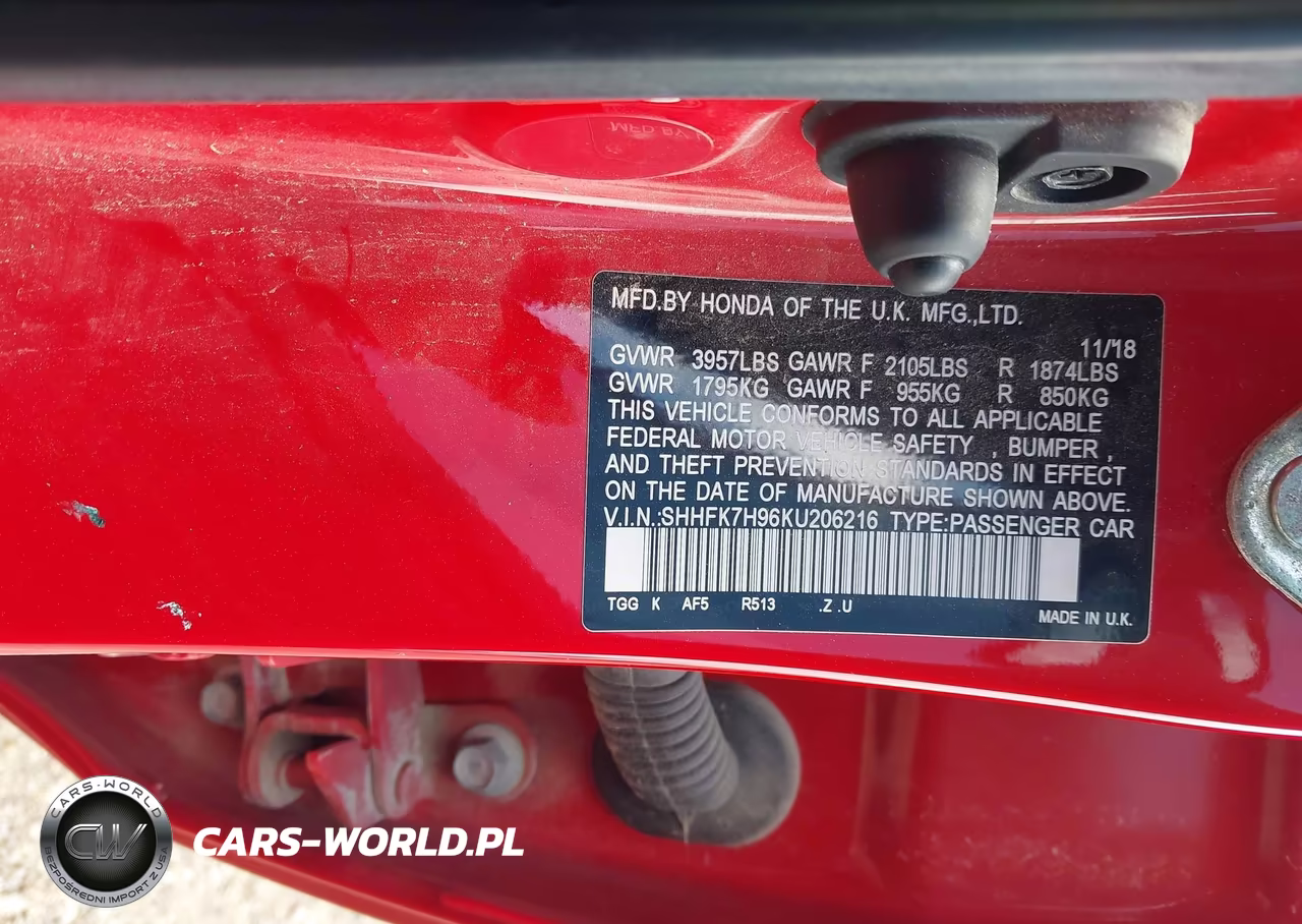 2019 Honda Civic Sport Touring VIN:SHHFK7H96KU206216 - 9