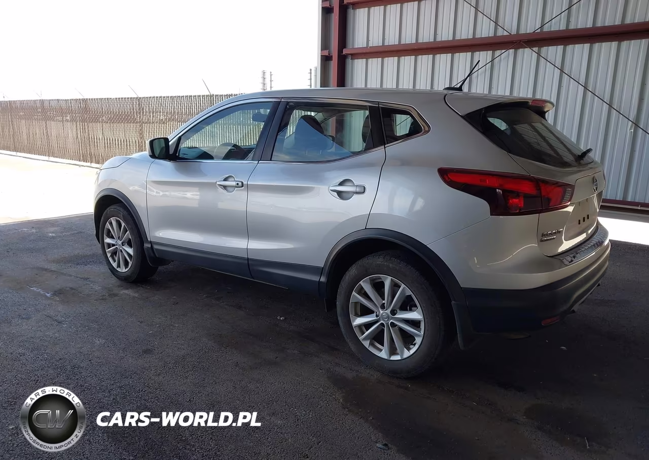 2017 Nissan Rogue Sport S VIN:JN1BJ1CP4HW035382 - 3