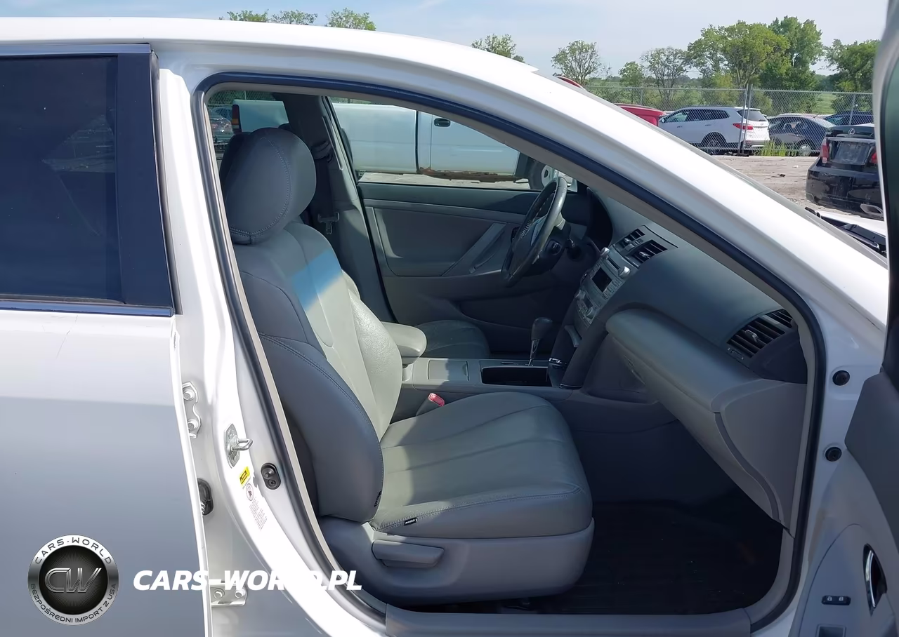 2011 Toyota Camry Hybrid VIN:4T1BB3EK4BU135763 - 5
