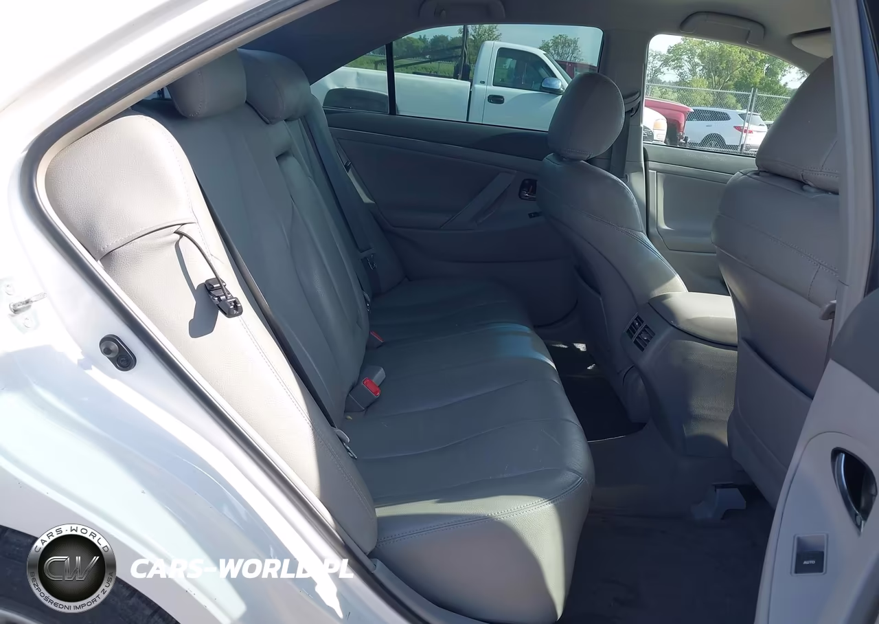 2011 Toyota Camry Hybrid VIN:4T1BB3EK4BU135763 - 8
