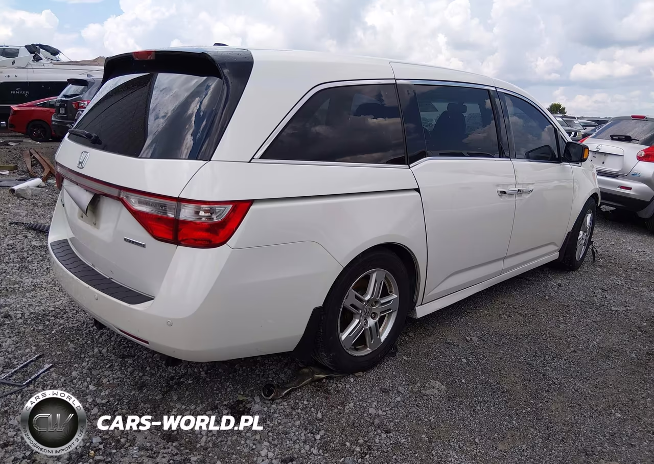 2012 Honda Odyssey Touring-Touring Elite VIN:5FNRL5H96CB063818 - 4