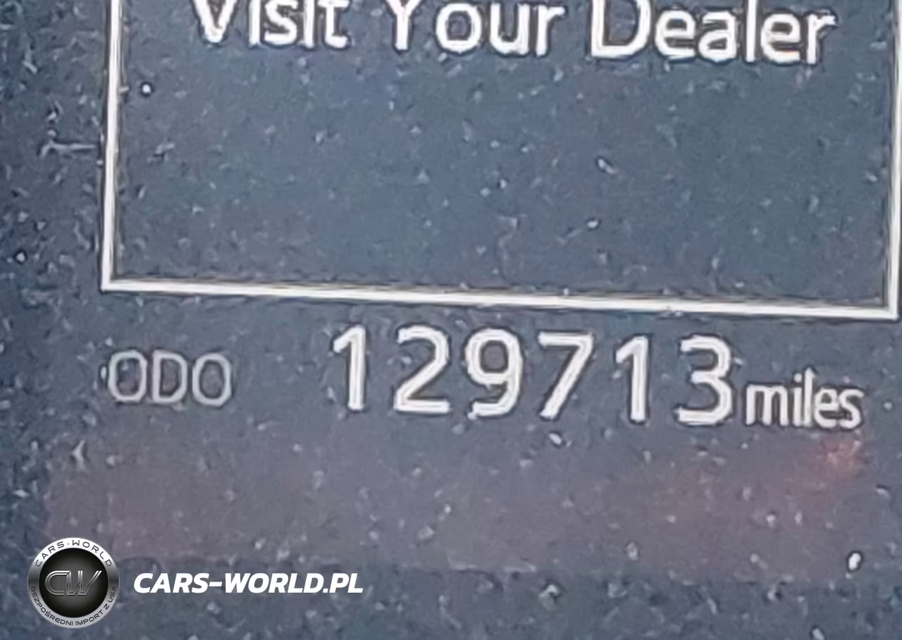 2018 Toyota Camry Le VIN:4T1B11HK6JU578465 - 15