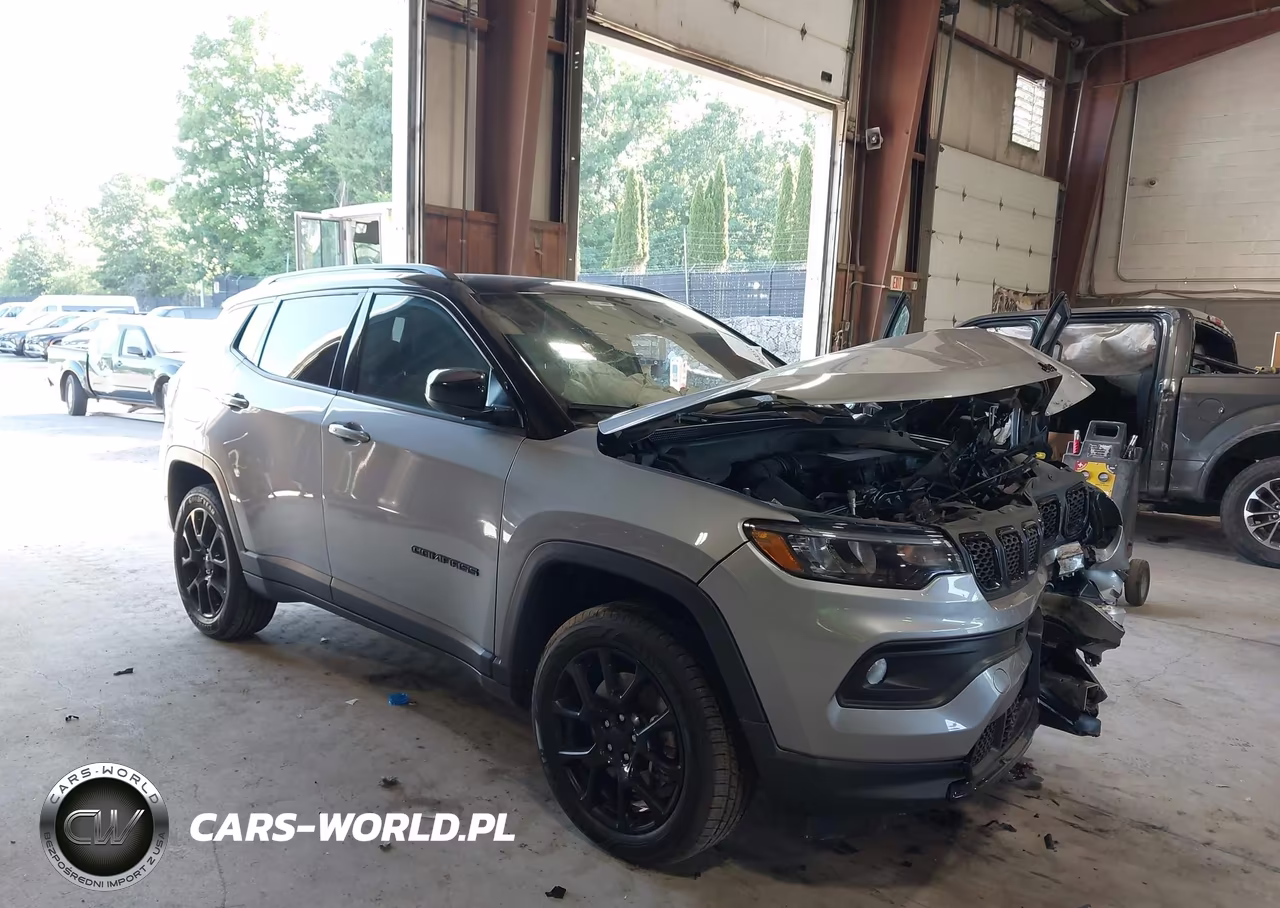 2023 Jeep Compass Altitude 4X4