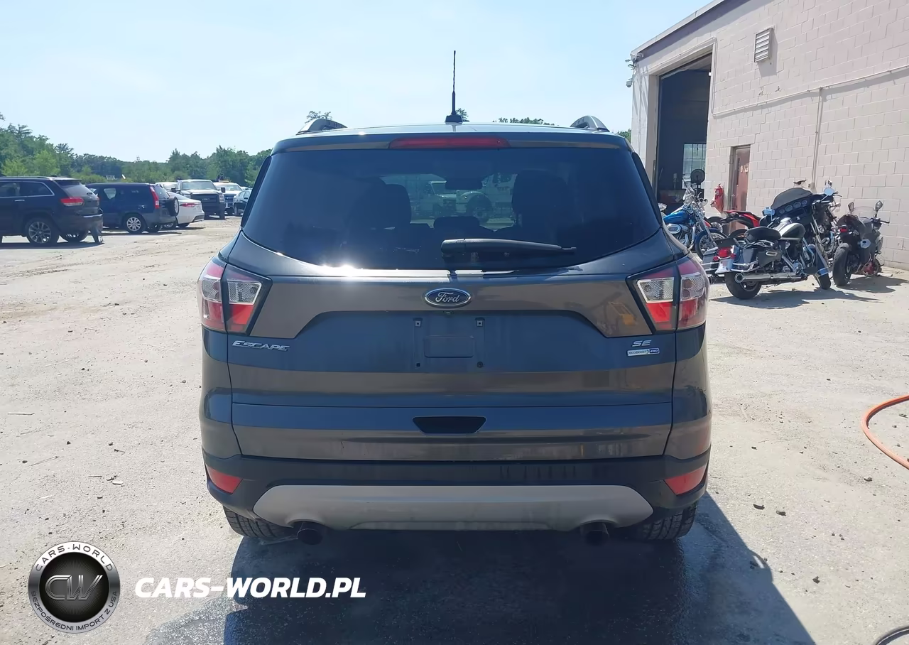 2018 Ford Escape Se VIN:1FMCU9GD9JUD08563 - 18