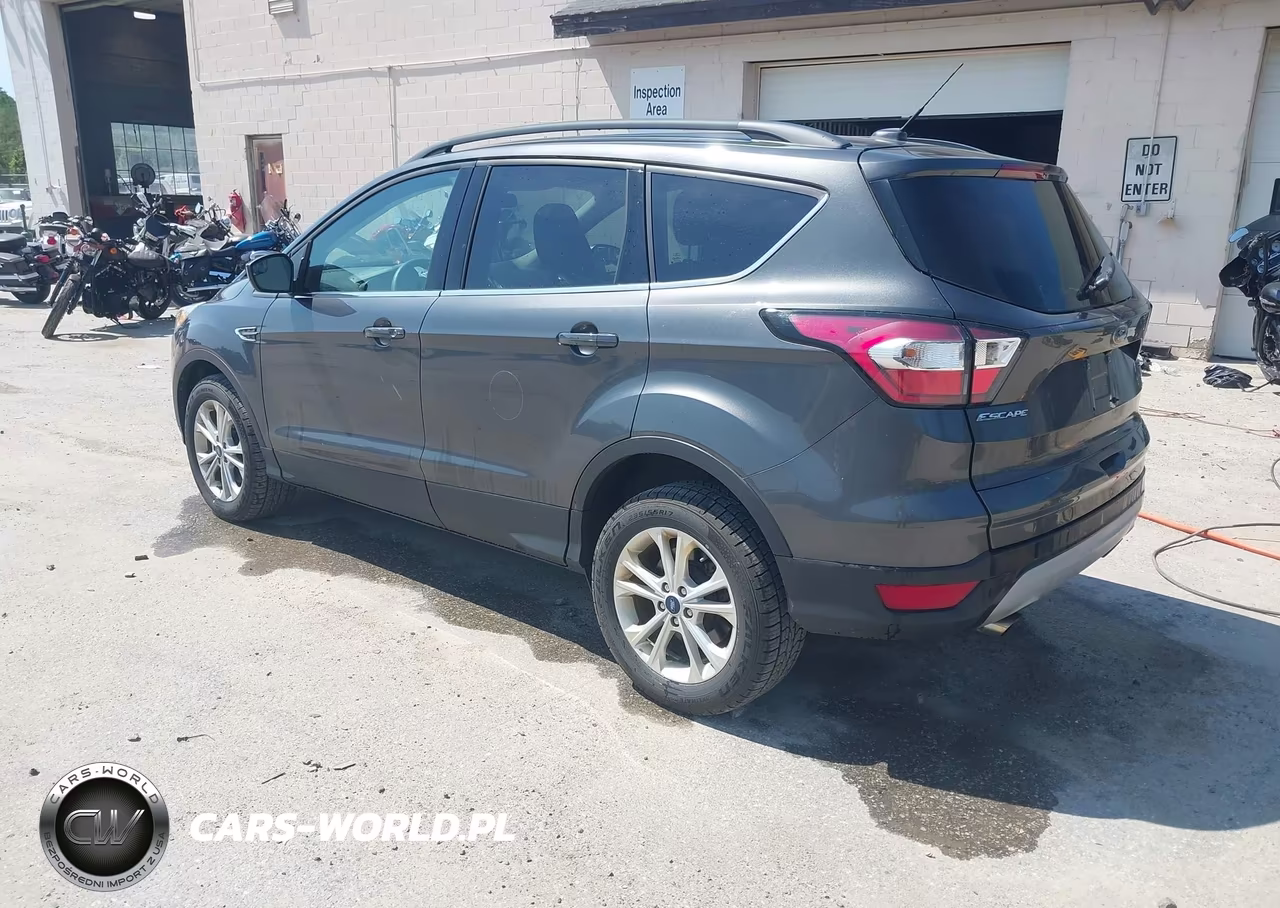 2018 Ford Escape Se VIN:1FMCU9GD9JUD08563 - 3