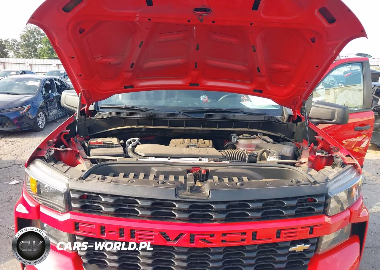 2021 Chevrolet Silverado 1500 4Wd Short Bed Custom VIN:3GCPYBEK9MG366635 - 10