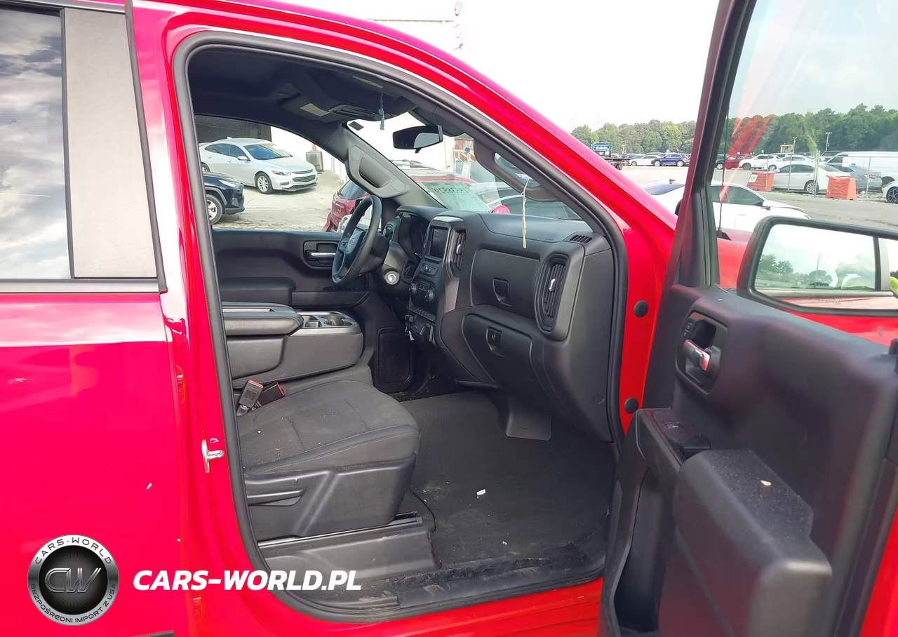 2021 Chevrolet Silverado 1500 4Wd Short Bed Custom VIN:3GCPYBEK9MG366635 - 5