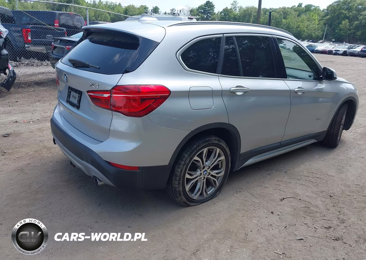 2017 BMW X1 xDrive28I VIN:WBXHT3C39H5F68026 - 4