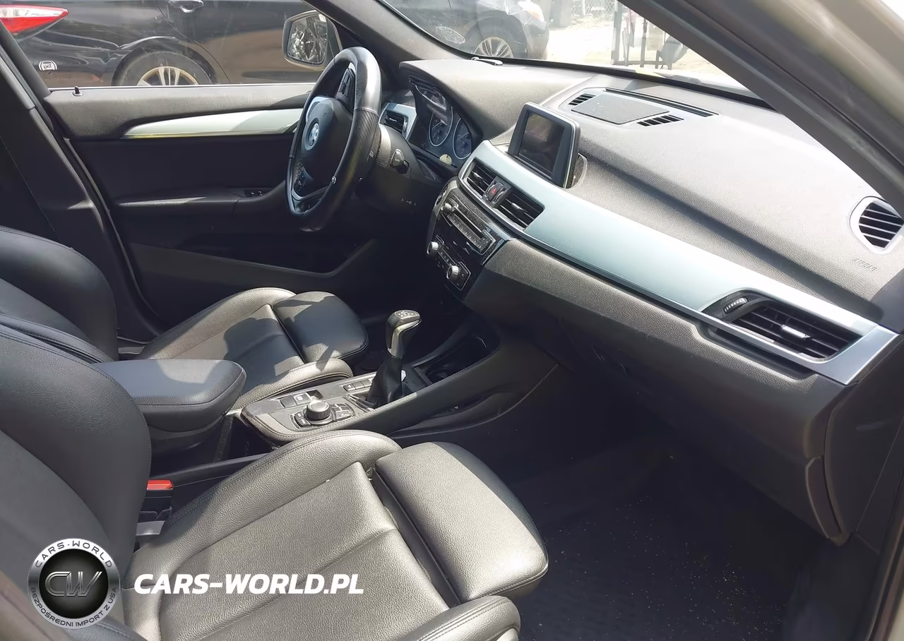 2017 BMW X1 xDrive28I VIN:WBXHT3C39H5F68026 - 5