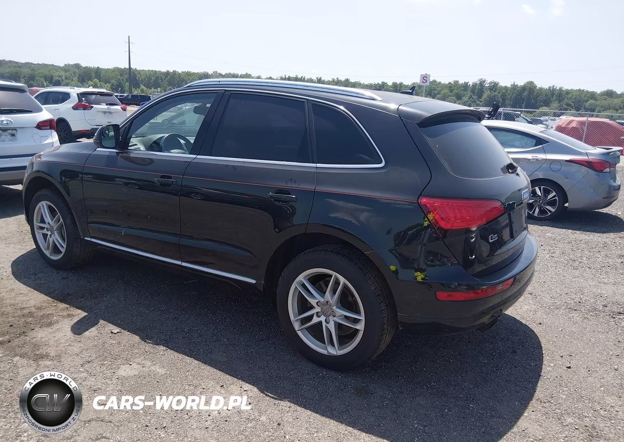 2014 Audi Q5 2.0T Premium VIN:WA1LFAFP4EA069582 - 3