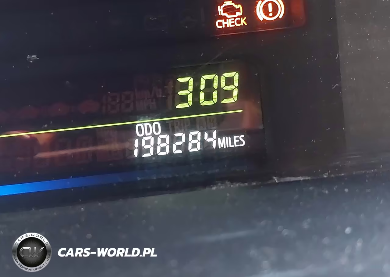 2013 Toyota Prius V Three VIN:JTDZN3EU8D3207603 - 15