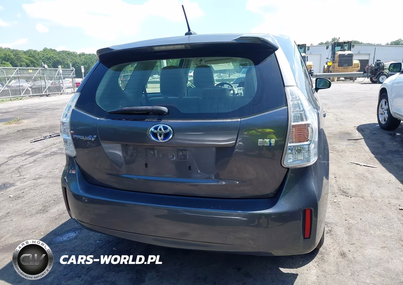 2013 Toyota Prius V Three VIN:JTDZN3EU8D3207603 - 16