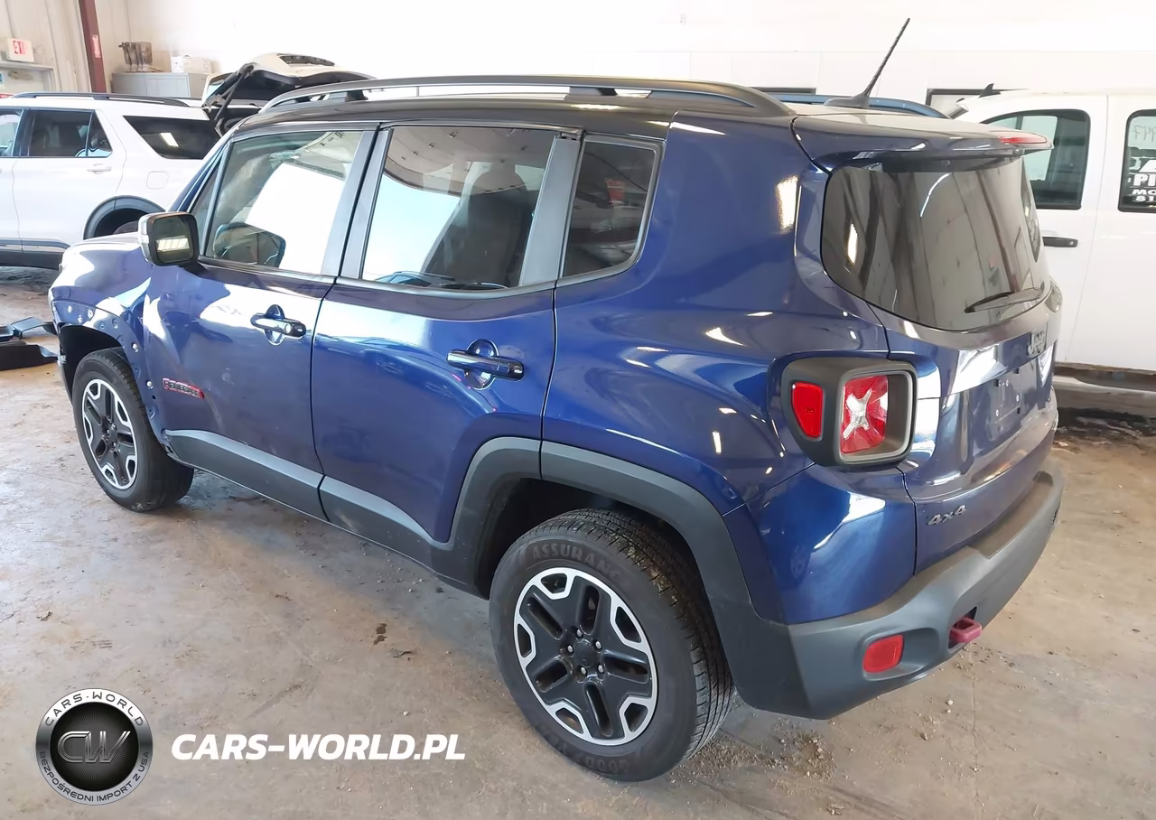 2017 Jeep Renegade Trailhawk VIN:ZACCJBCB8HPG44760 - 3