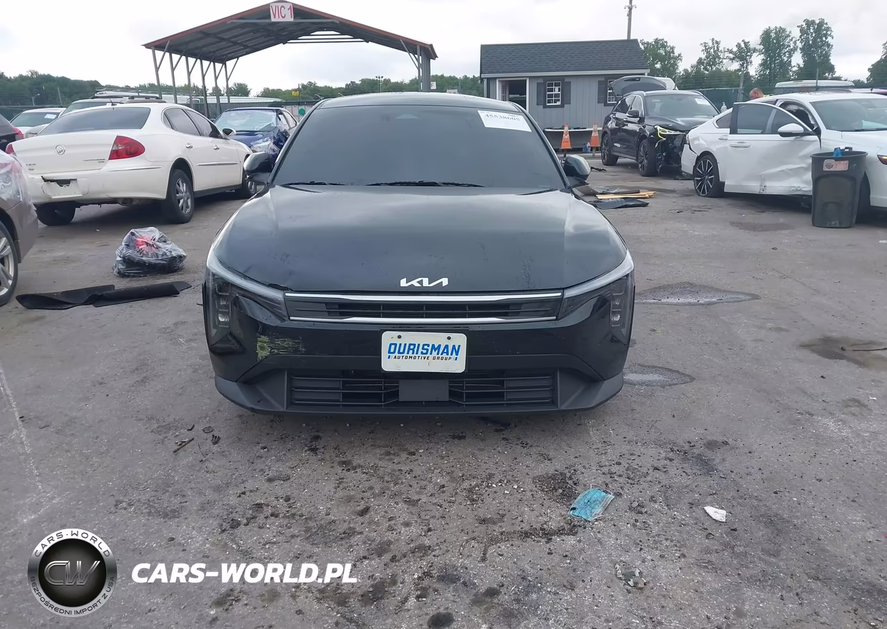 2025 Kia K4 Lxs VIN:3KPFT4DE1SE221261 - 13