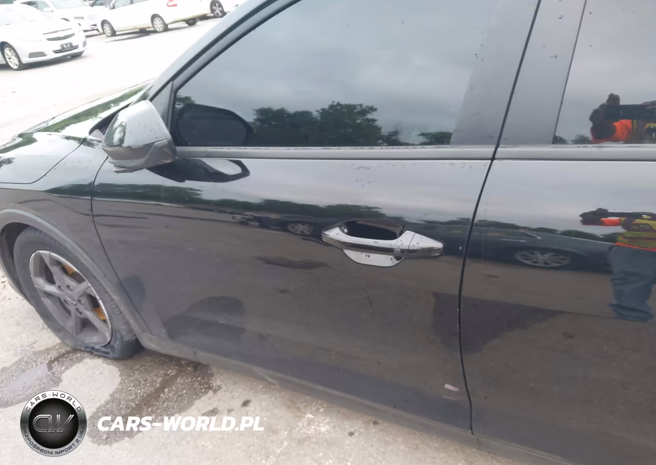 2025 Kia K4 Lxs VIN:3KPFT4DE1SE221261 - 19