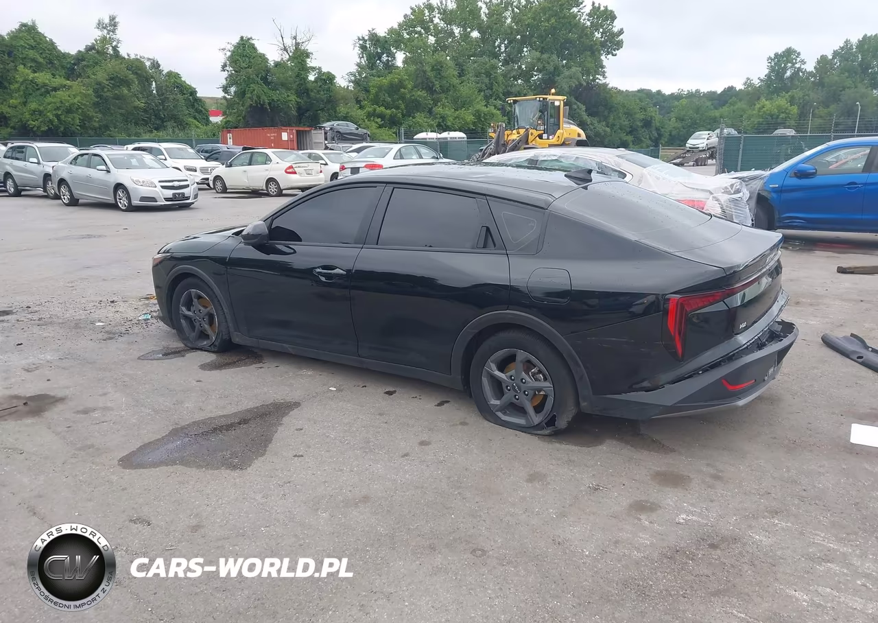 2025 Kia K4 Lxs VIN:3KPFT4DE1SE221261 - 3