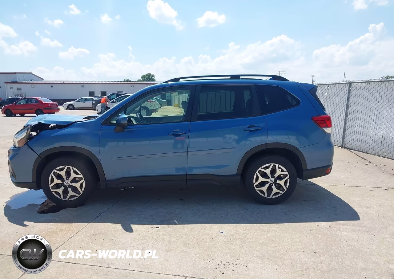 2020 Subaru Forester Premium VIN:JF2SKAJC3LH464991 - 13