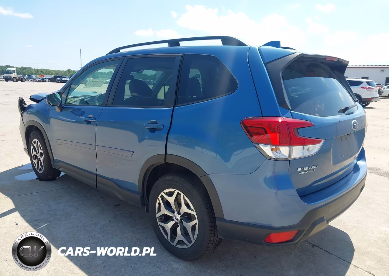 2020 Subaru Forester Premium VIN:JF2SKAJC3LH464991 - 3