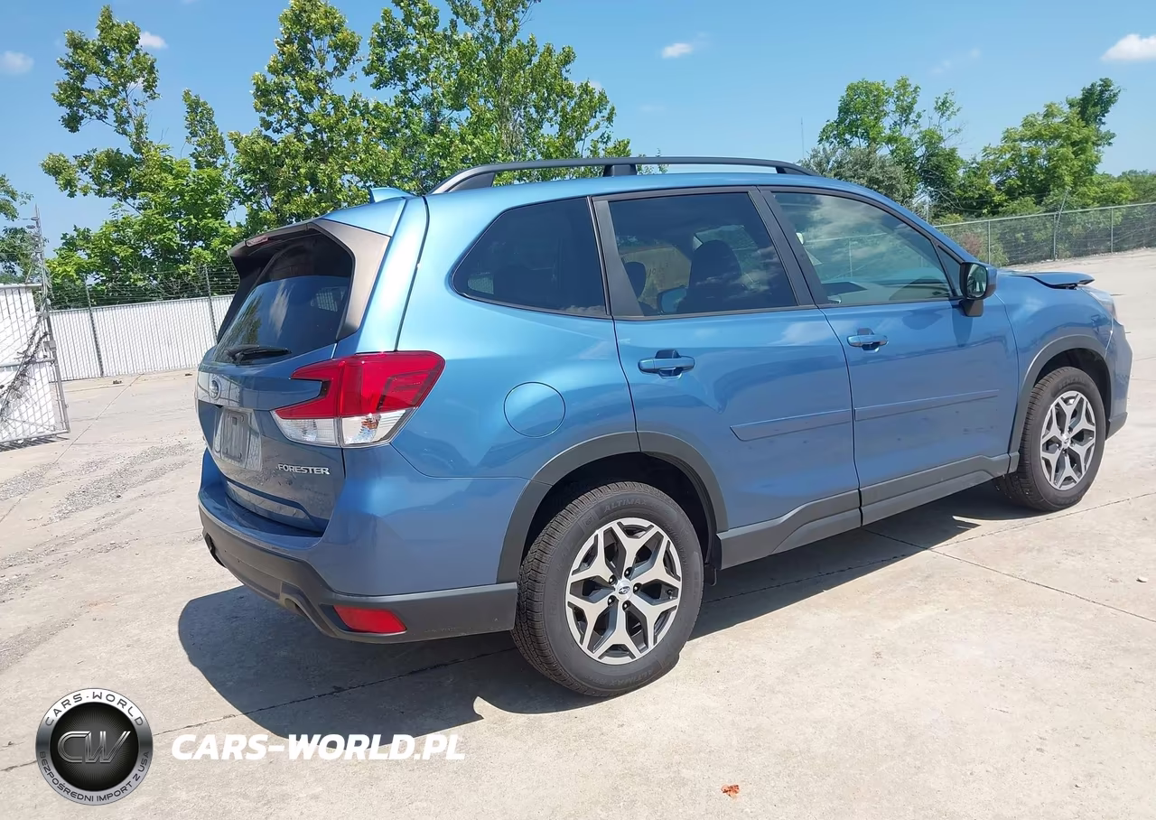 2020 Subaru Forester Premium VIN:JF2SKAJC3LH464991 - 4