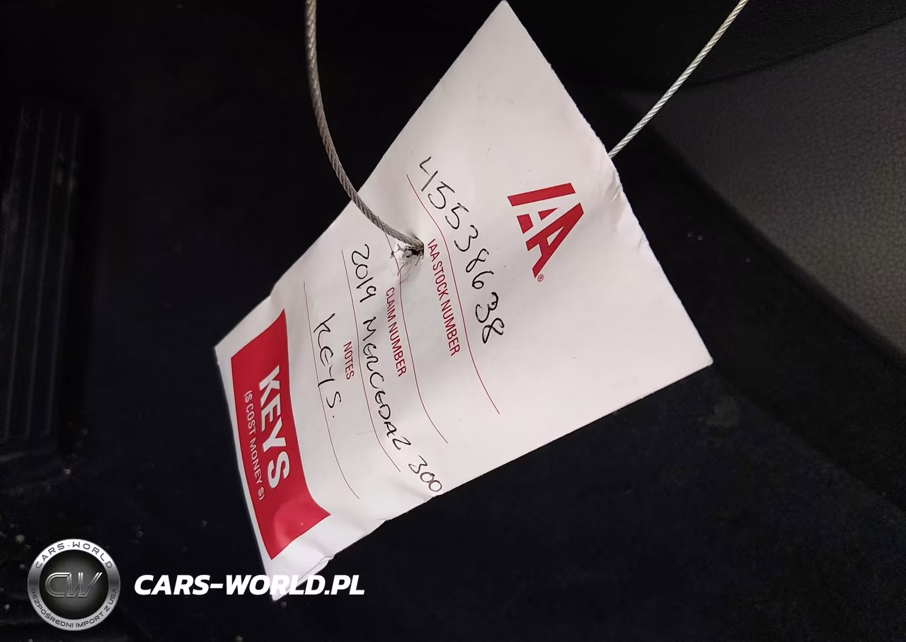 2019 Mercedes-Benz E 300 4Matic VIN:WDDZF4KB7KA516726 - 11