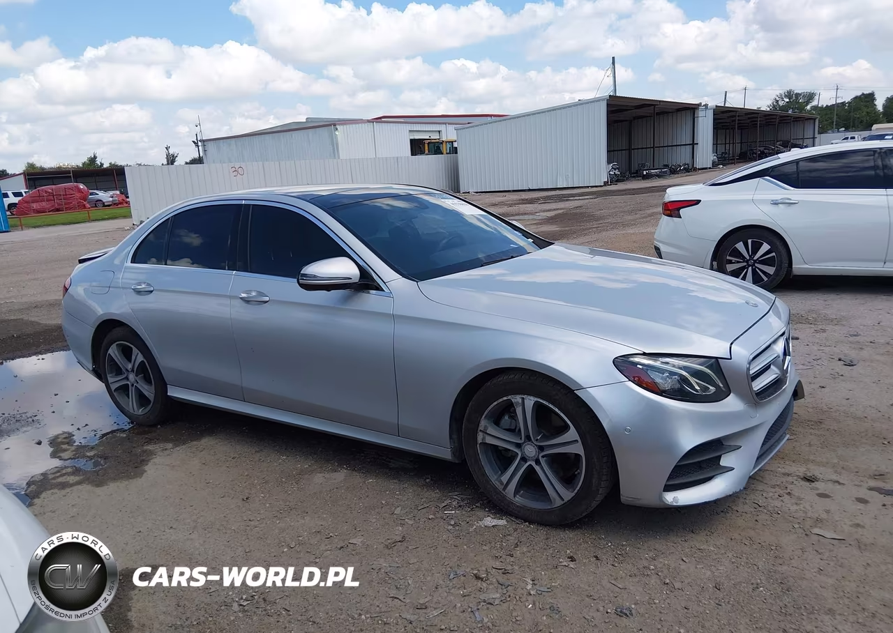 2019 Mercedes-Benz E 300 4Matic VIN:WDDZF4KB7KA516726 - 13