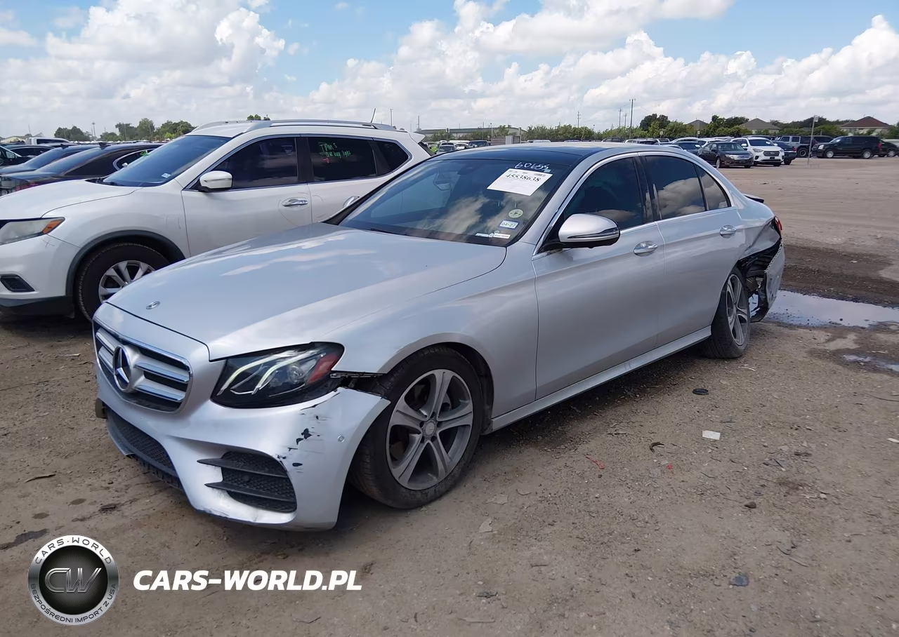 2019 Mercedes-Benz E 300 4Matic VIN:WDDZF4KB7KA516726 - 2