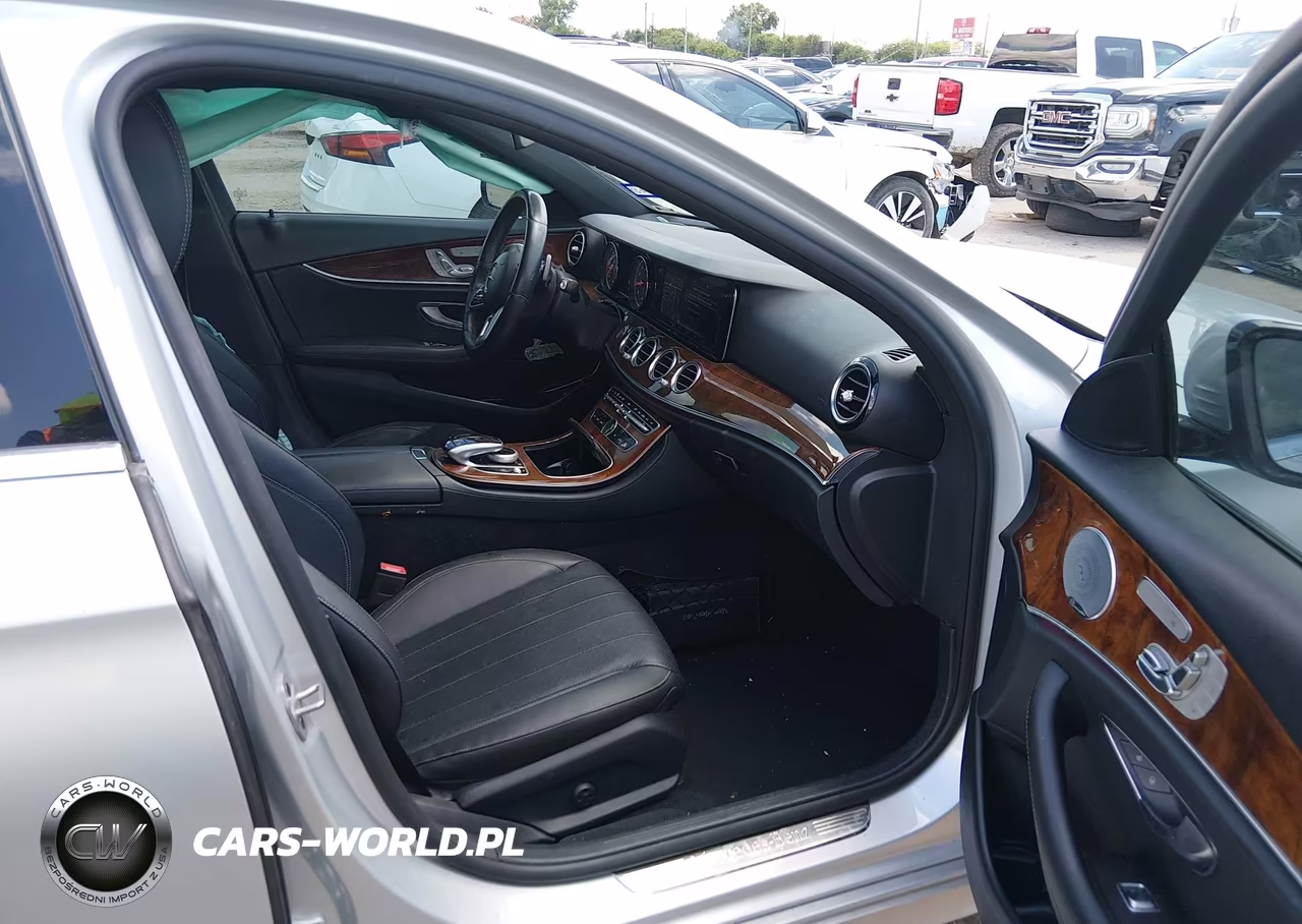 2019 Mercedes-Benz E 300 4Matic VIN:WDDZF4KB7KA516726 - 5